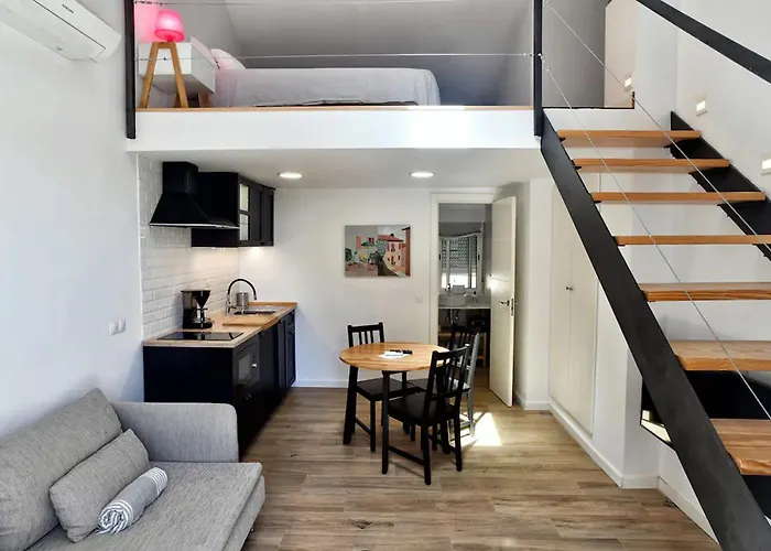 Duplex Con Terraza En Malaga - A
